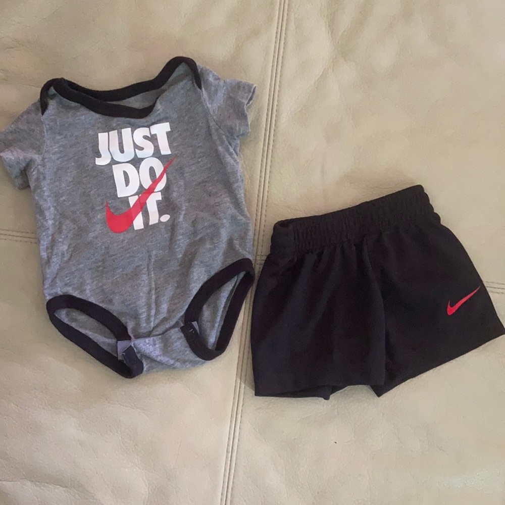 Nike set